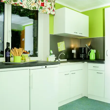 Apartment Schullandheim Kronenburg Gmbh *