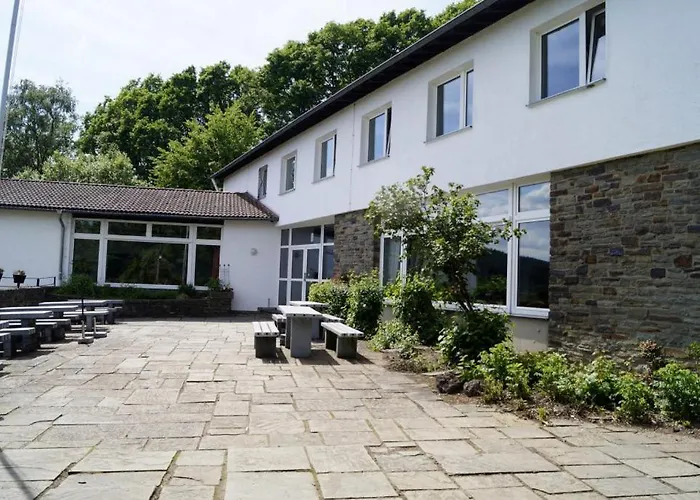 Schullandheim Kronenburg Gmbh Lejlighed *